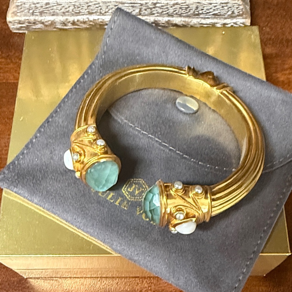 Julie Vos Cannes Cuff iridescent, aquamarine blue Elegant Gold Bracelet